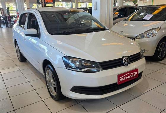VOLKSWAGEN VOYAGE 1.6 MI TREND 8V FLEX 4P MANUAL VOLKSWAGEN VOYAGE 1.6 MI TREND 8V FLEX 4P MANUAL
